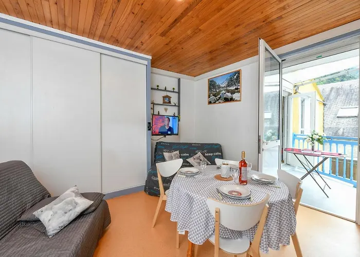 Les Marmottes Hypercentre De * コテレ